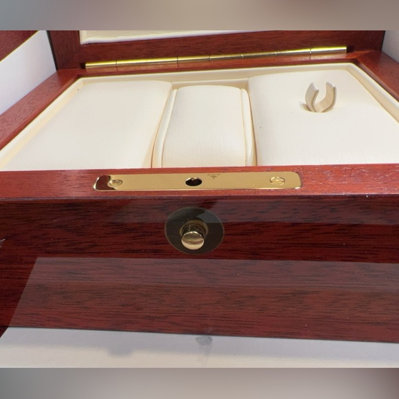 VINTAGE ORIGINAL Patek Philippe Watch Box - Picture 5 of 7